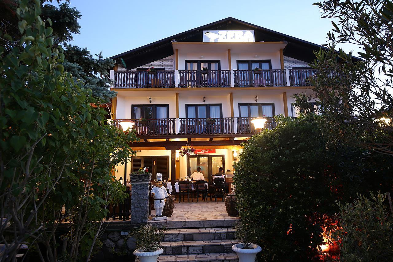 Guest House Zeba & Riviera Šilo Exterior foto